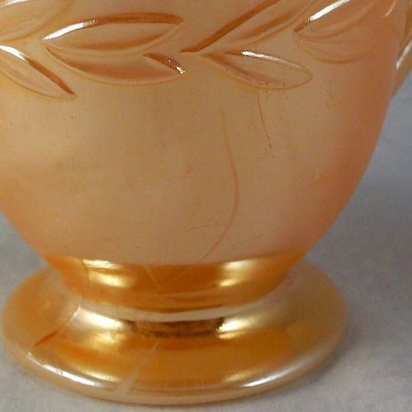 Vintage Fire King Peach Lustre Laurel Leaf Creamer - Picture 6 of 6